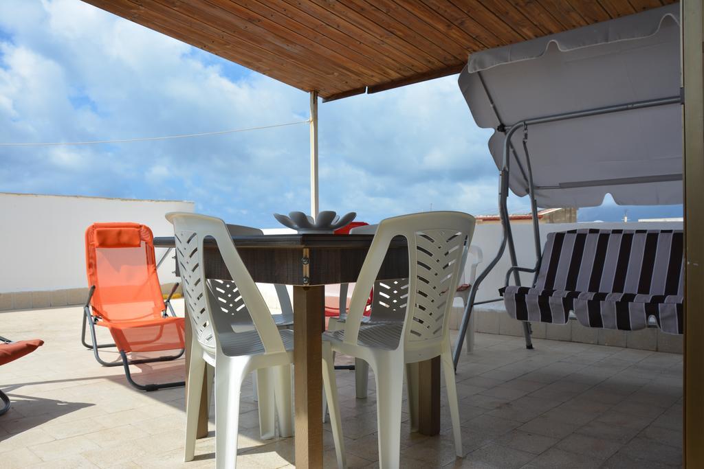 Case Vacanza Trappetodavivere Trappeto  Exteriör bild